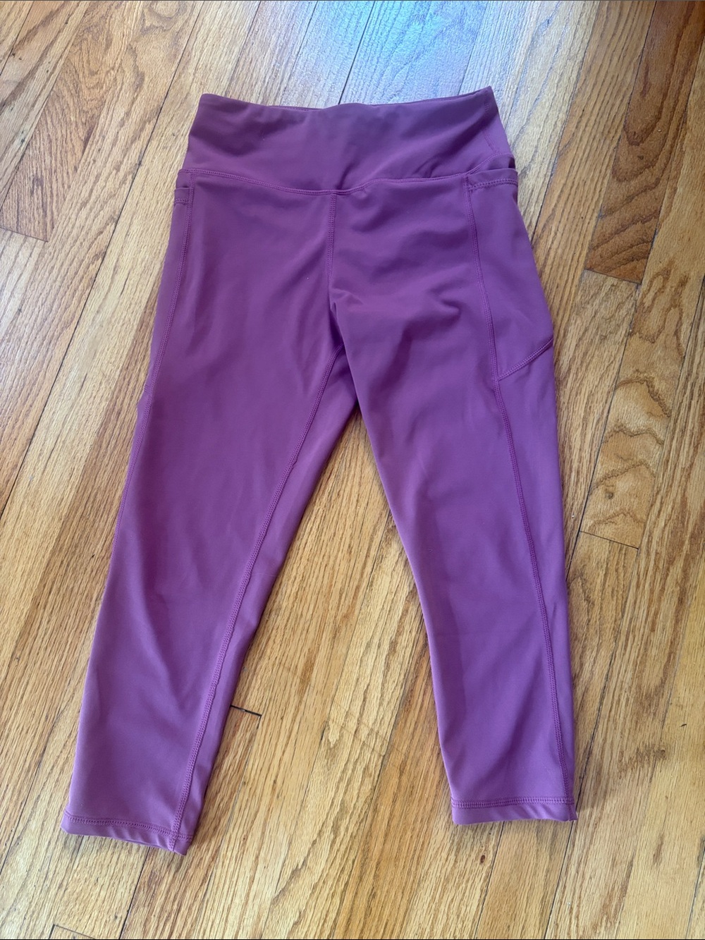 Senita Mauve Cropped Capri Running Tights leggings